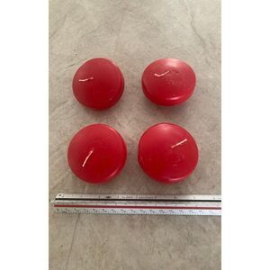 4 Round Red Candles